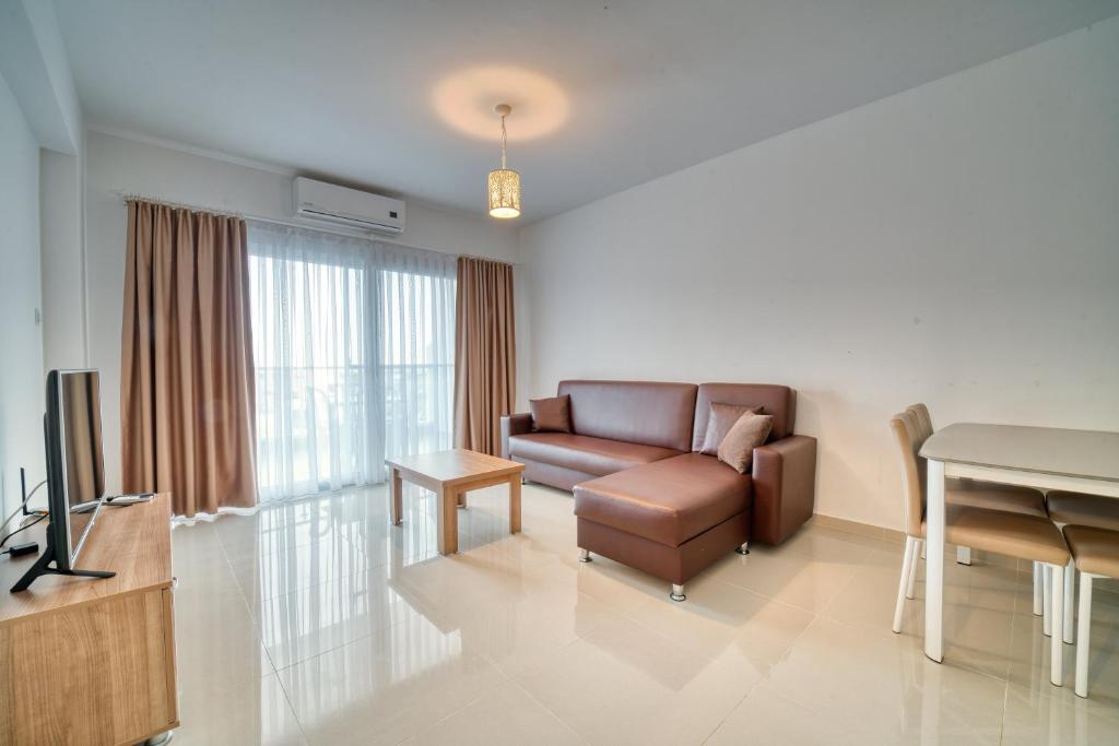 KKTC Magusa Iskele 2+1 daire yatirim firsati